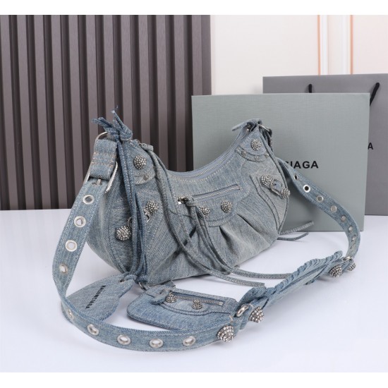 Balenciaga D886850