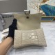 BalenciagaD886700