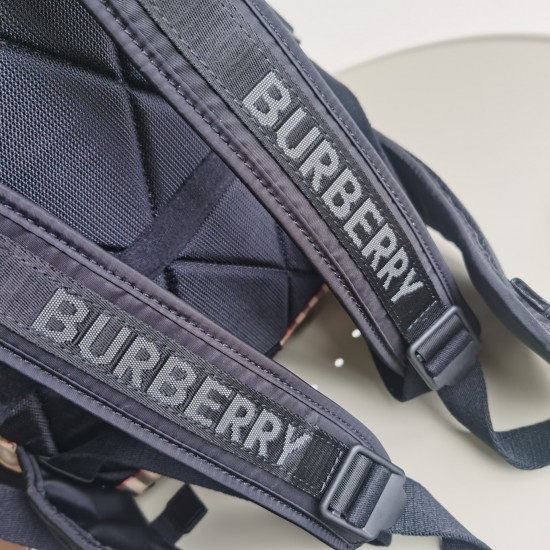 Burberry D886550