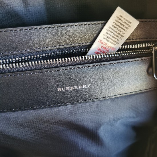 Burberry D88650