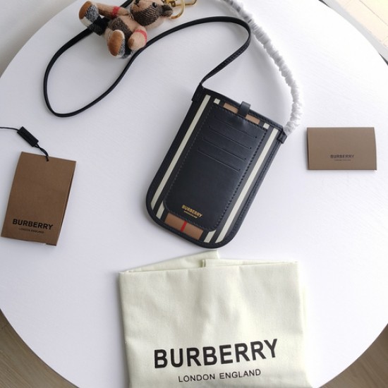 Burberry D886300