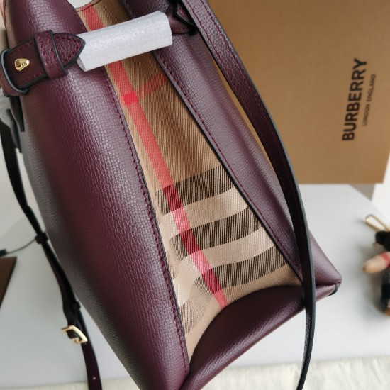 Burberry  D886600