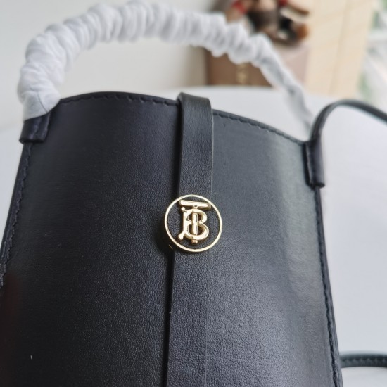 Burberry D886300