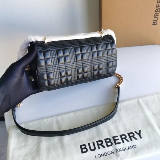 Burberry D886550