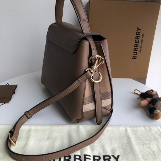 Burberry D886600