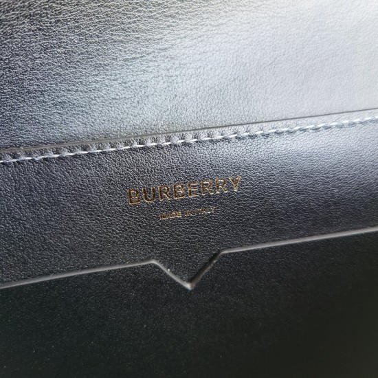 Burberry D886480