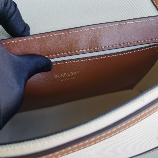 Burberry D886550