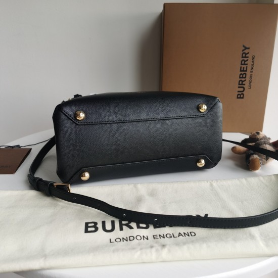 Burberry D886550