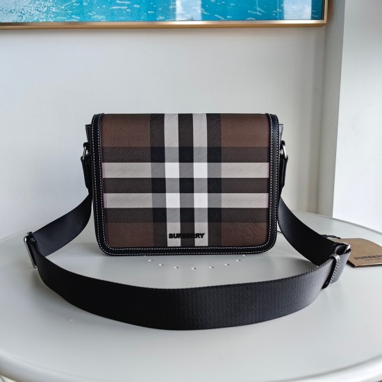 Burberry D886480