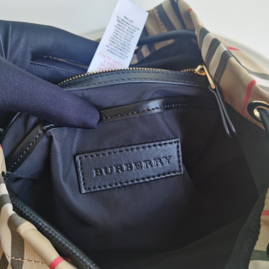 Burberry D886500