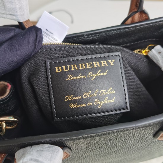 Burberry D886550