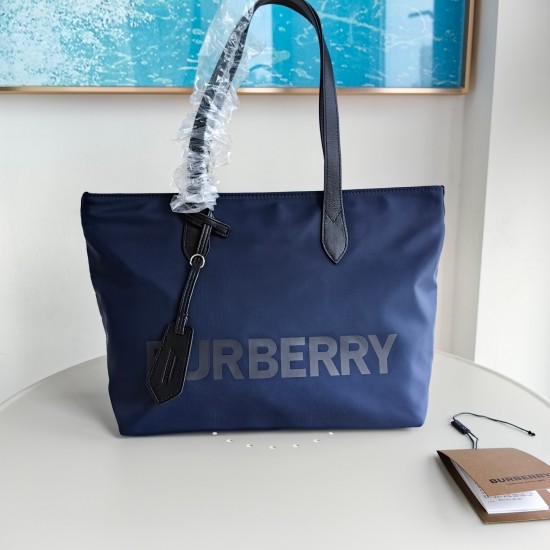 Burberry D886330