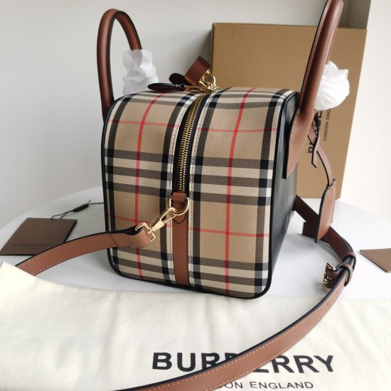 Burberry D886520