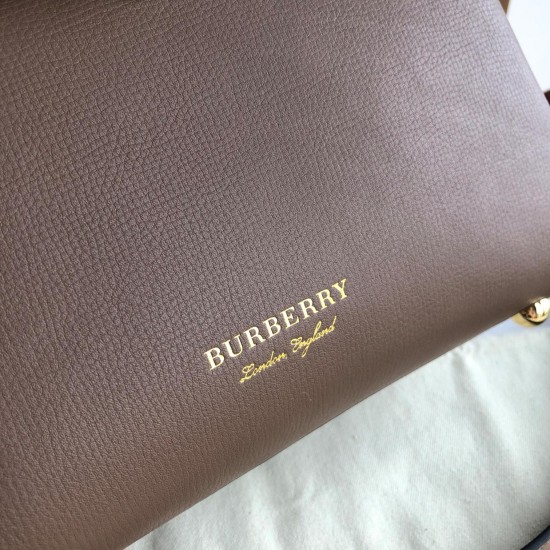 Burberry D886600