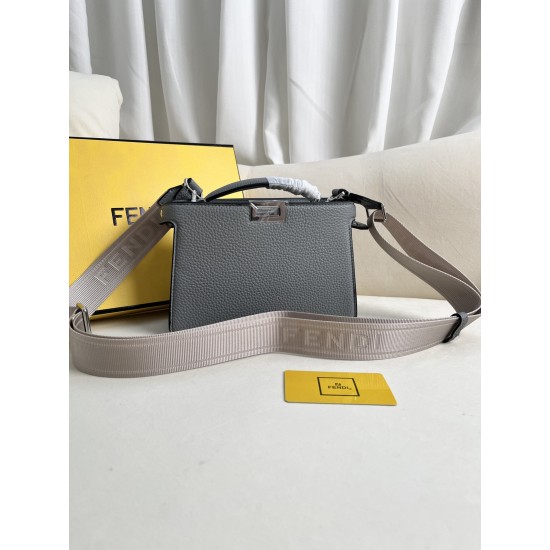 FENDI D886650