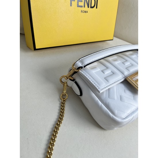 FENDI D886550