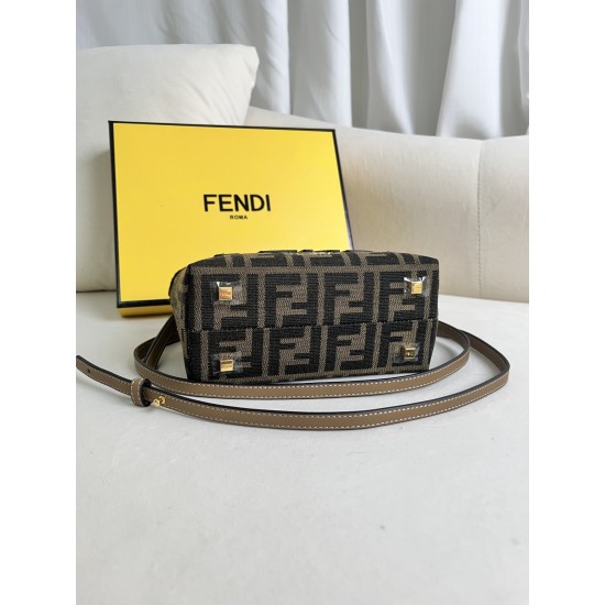 FENDI D886480