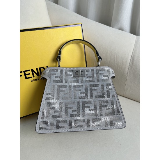 FENDI D886720