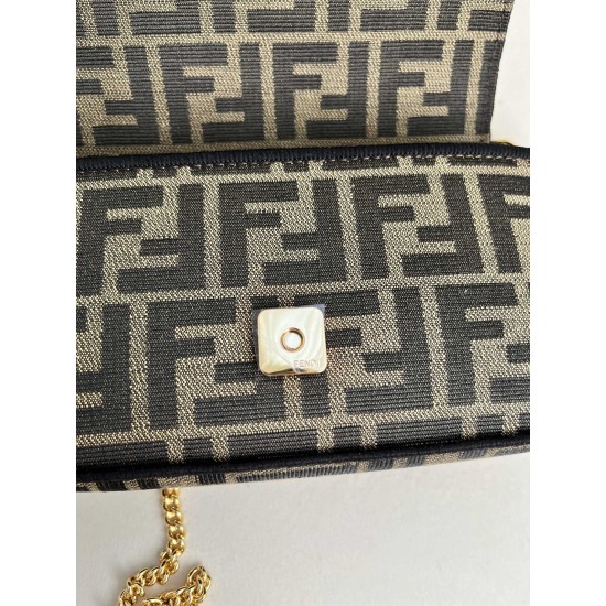 FENDI D886400