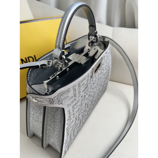 FENDI D886820