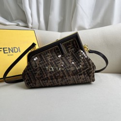 FENDI D886610