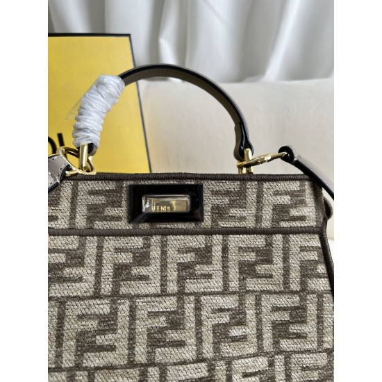 FENDI D886700