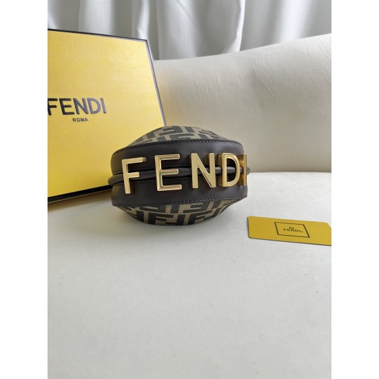 FENDI D886500