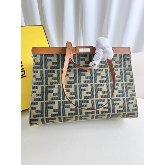 FENDI  D886650