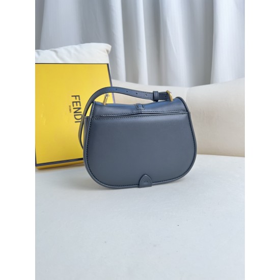 FENDI D886580