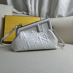 FENDI D886650