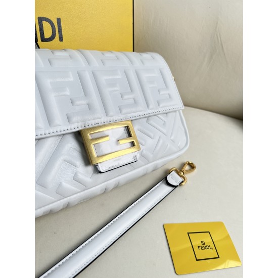 FENDI D886650