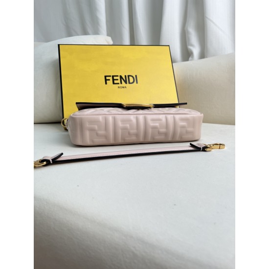 FENDI D886650