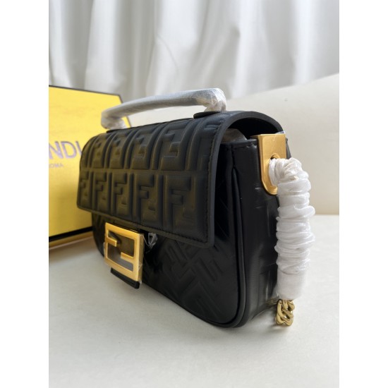 FENDI D886600