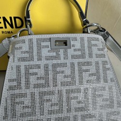 FENDI D886720