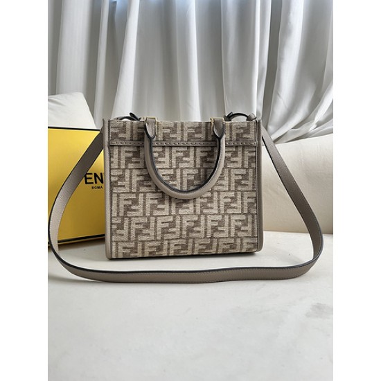 FENDI  D886680