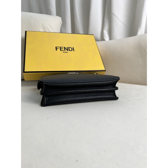 FENDI D886650