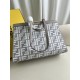 FENDI  D886650