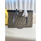 FENDI  D886650