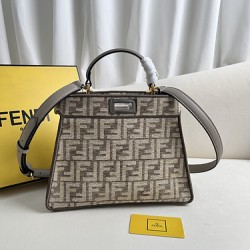 FENDI D886700