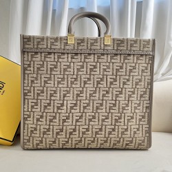 FENDI D886720