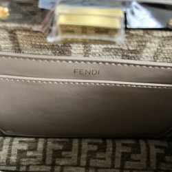 FENDI D886700