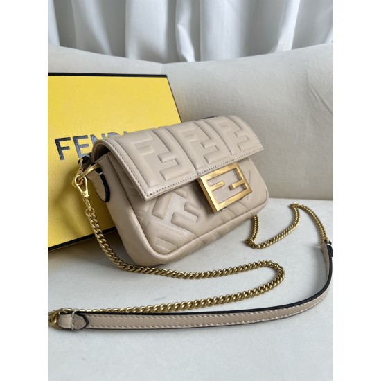 FENDI D886550