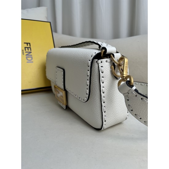 FENDI D886750