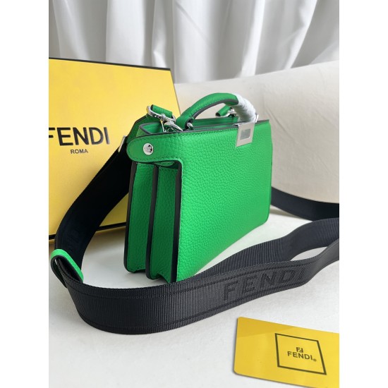 FENDI D886650