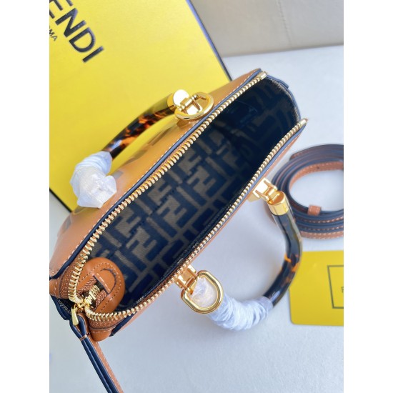 FENDI D886520