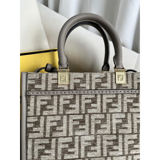 FENDI  D886680