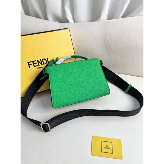 FENDI D886650