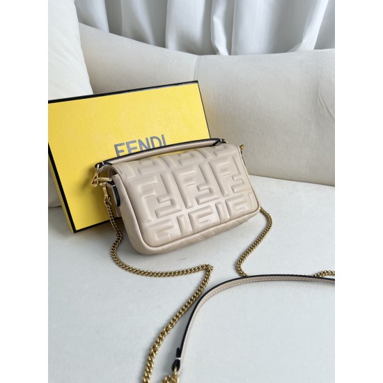 FENDI D886550