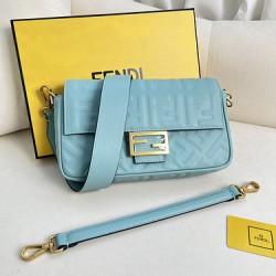 FENDI D886650