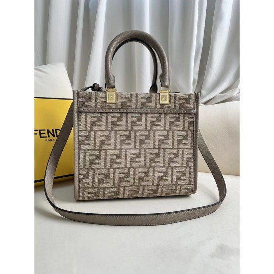 FENDI  D886680